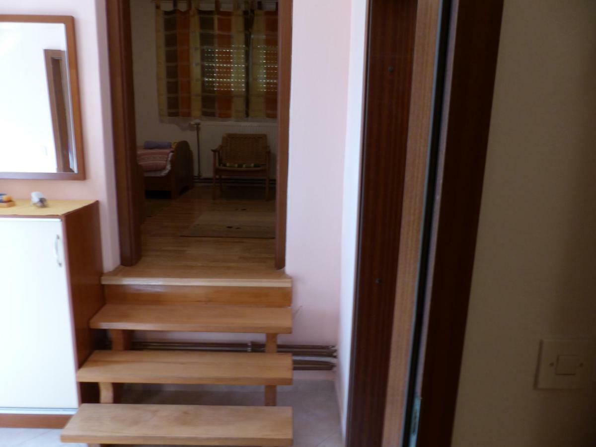 Apartment Ana Krnica Ngoại thất bức ảnh