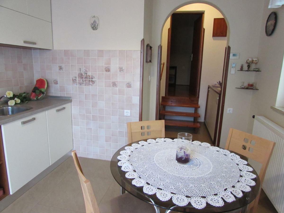 Apartment Ana Krnica Ngoại thất bức ảnh